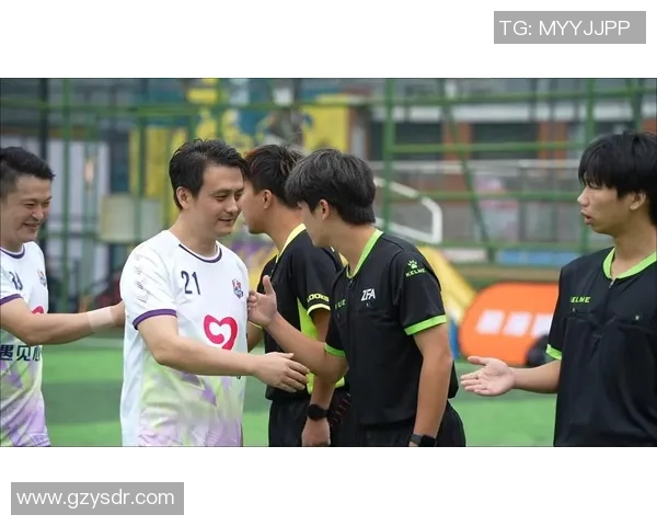 杭州足球队大满贯点评团队协作表现的深度分析与启示